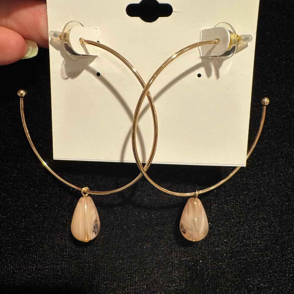 Elegant Gold Hoop Earrings with Teardrop Charm